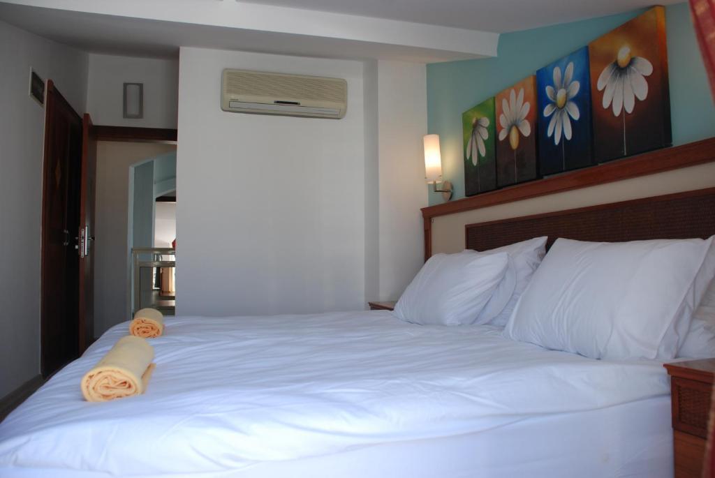 Villa Adora Beach Side Luaran gambar