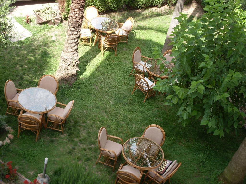 Villa Adora Beach Side Luaran gambar